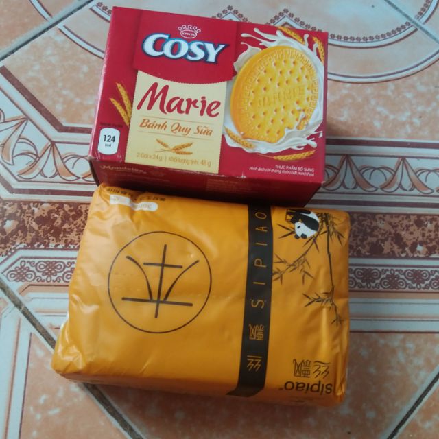 Combo hàng kèm quà tặng