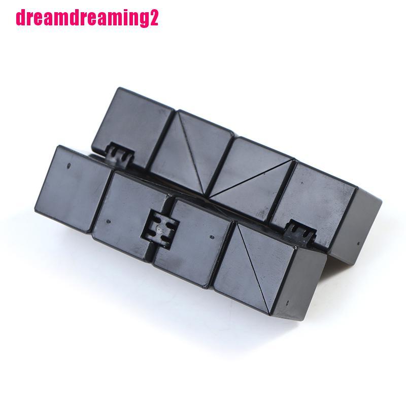 Khối Rubik Ma Thuật Giảm Căng Thẳng
