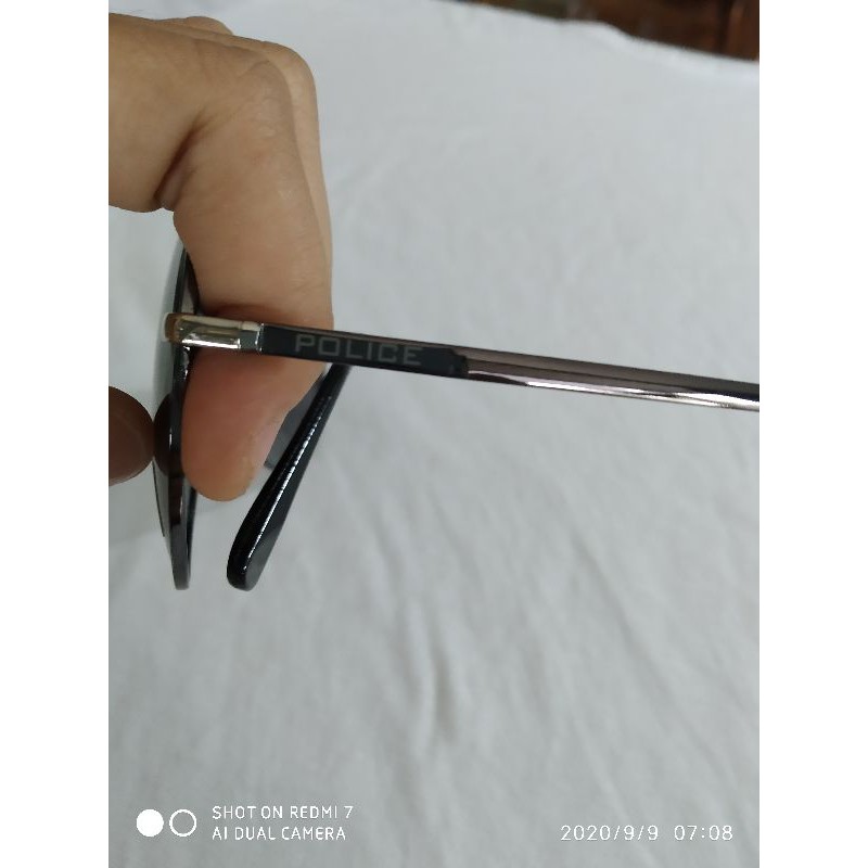 Kính mát polarized police của Italy