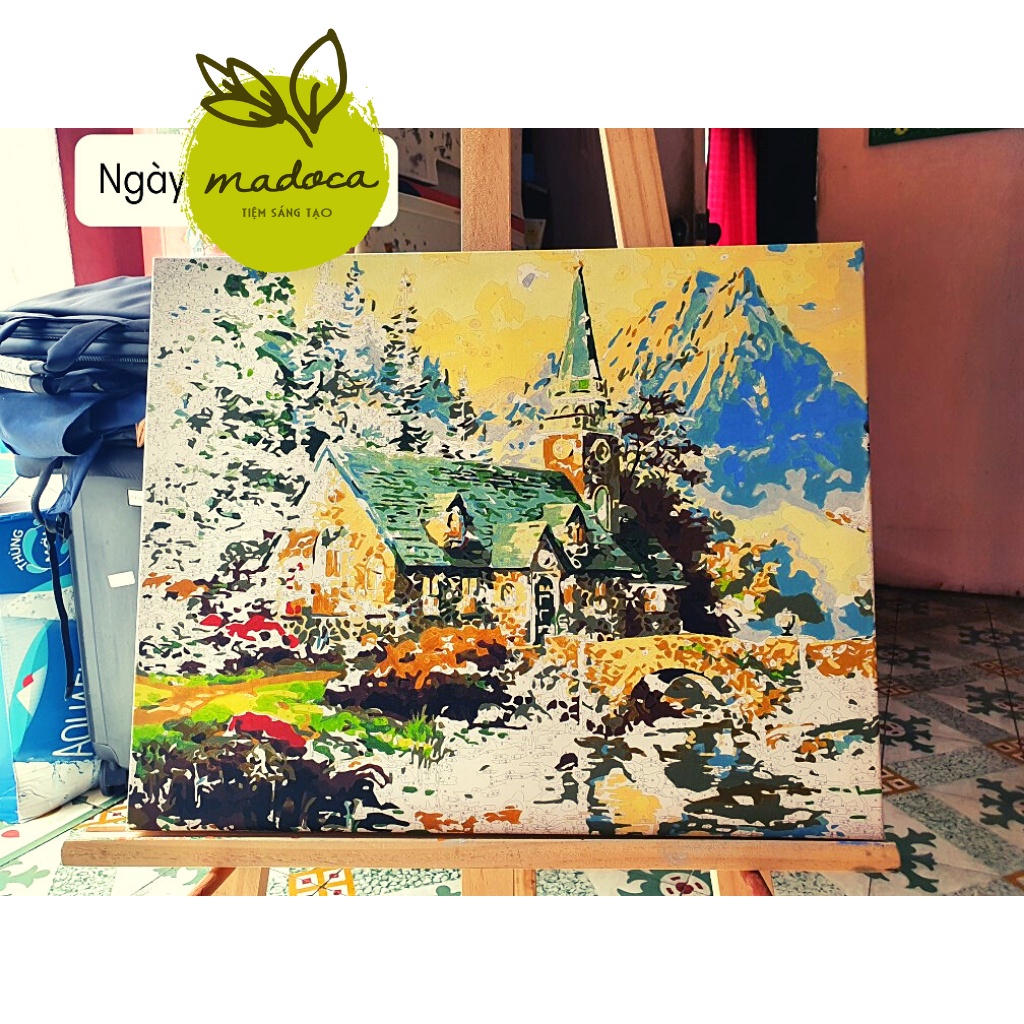 Tranh tô màu số hóa Madoca có khung 40x50cm Căn nhà giữa rừng xanh T103