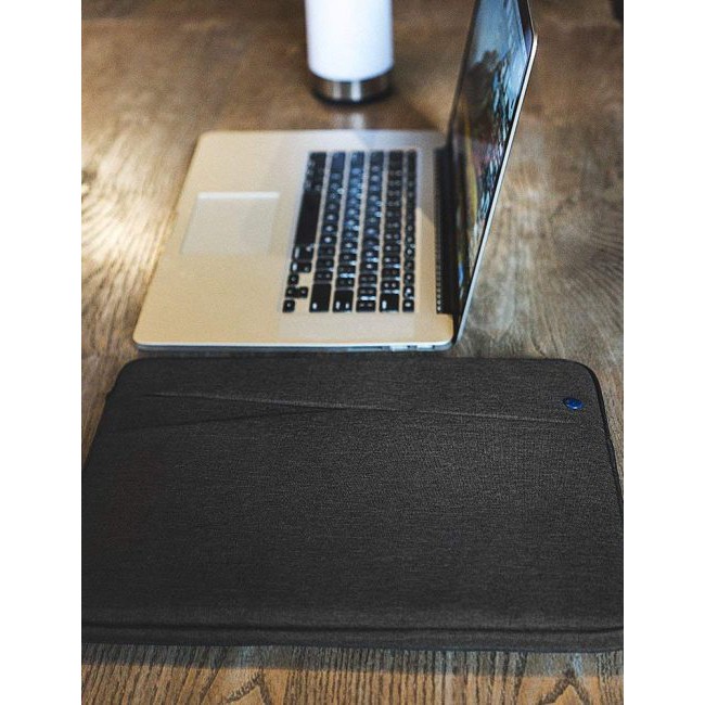 TÚI CHỐNG SỐC TOMTOC (USA) STYLE MACBOOK AIR/RETINA 13″ BLACK