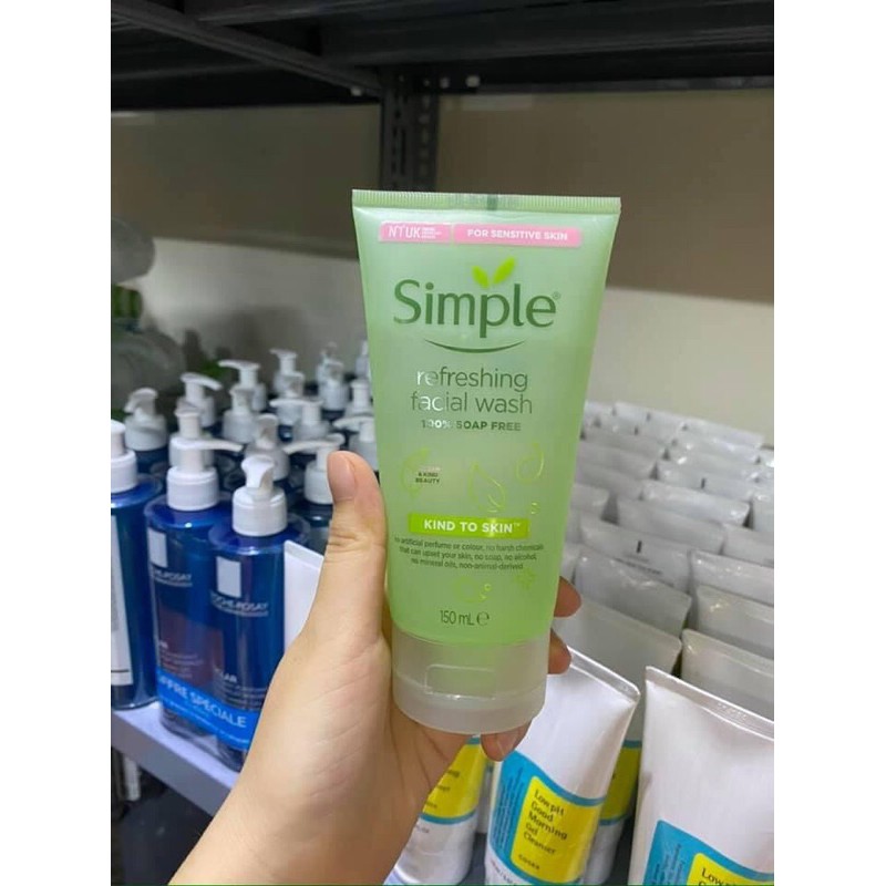 Sữa rửa mặt Simple kind to skin refreshing facial wash gel