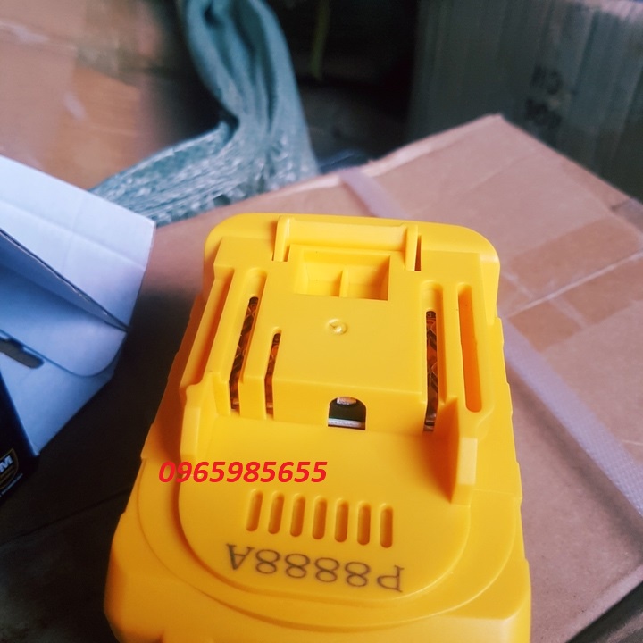 Pin máy khoan, máy siết bulong HUKAN 15cell 21V Li-ion chân pin phổ thông cho dòng máy khoan, siết, mài, cưa pin