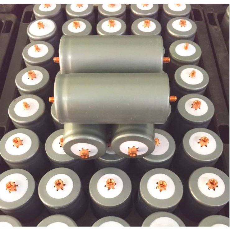Pin Lifepo4 32650🍀 6600mAH pin Lithium chuẩn 🎃tặng kèm ốc vít