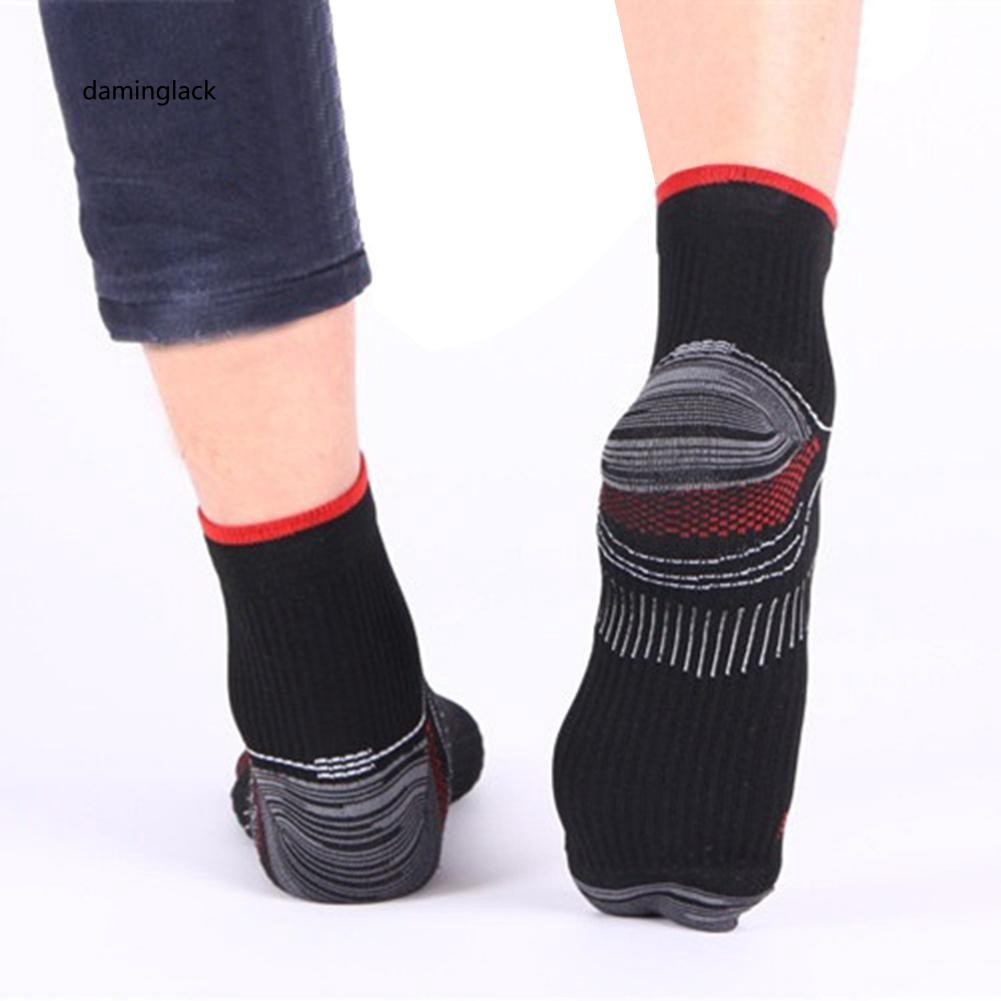 Vớ Nén Giảm Đau Gót Chân Khi Chơi Thể Thao