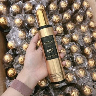 Xịt dưỡng tóc no5 hương nước hoa 220ml