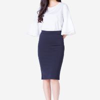 Chân váy bút chì xẻ sau