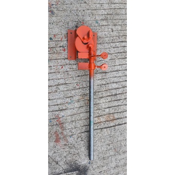 Bàn bẻ đai sắt 6,8