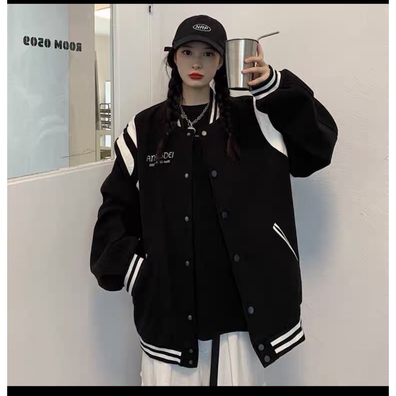 Áo khoác bomber viền tay