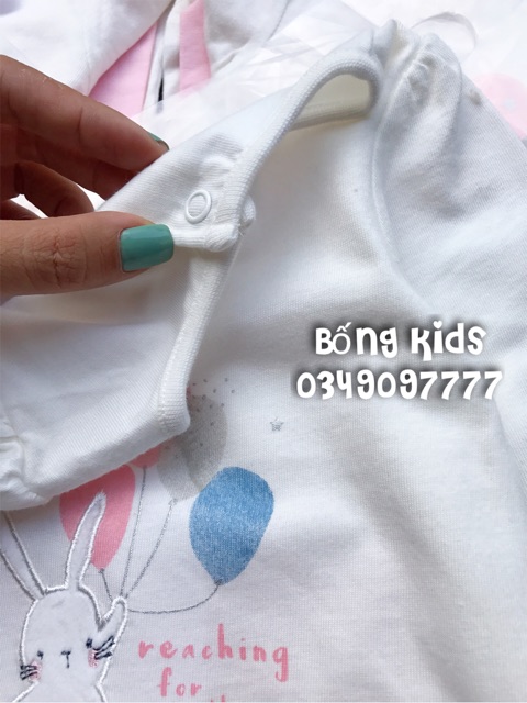 Bộ Thu Bé Gái Thỏ Cầm Bóng Baby Club C&amp;A 4.5kg