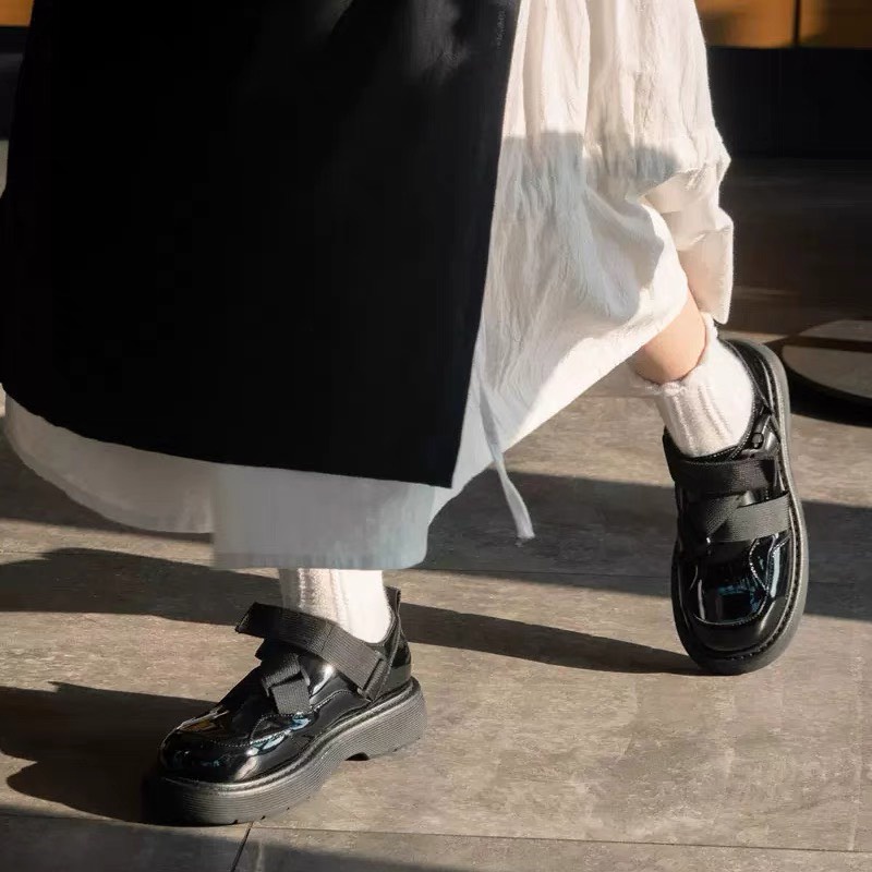 Giày Oxford nữ da bóng khóa dây đai Ulzzang cá tính