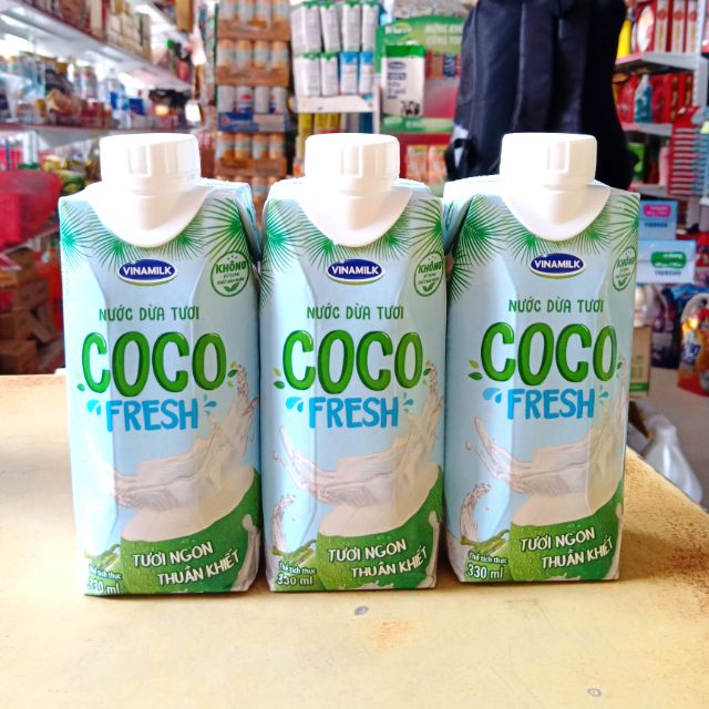 Nước dừa tươi COCO FRESH chai 330ml