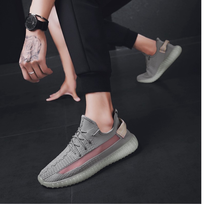 Giày nam kiểu dáng trẻ trung năng động◡Giày thể thao 350V2 Catwalk Yeezy họa tiết bầu trời đầy sao cá tính