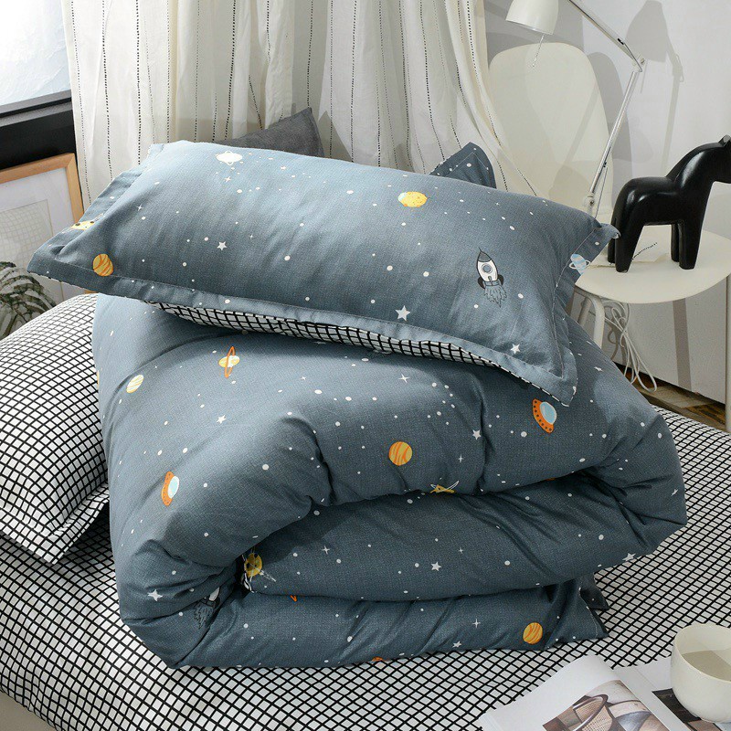 (Tặng vỏ gối ôm) Bộ chăn ga gối Poly Cotton Vũ trụ mộng mơ cao cấp - Miễn phí bo chun