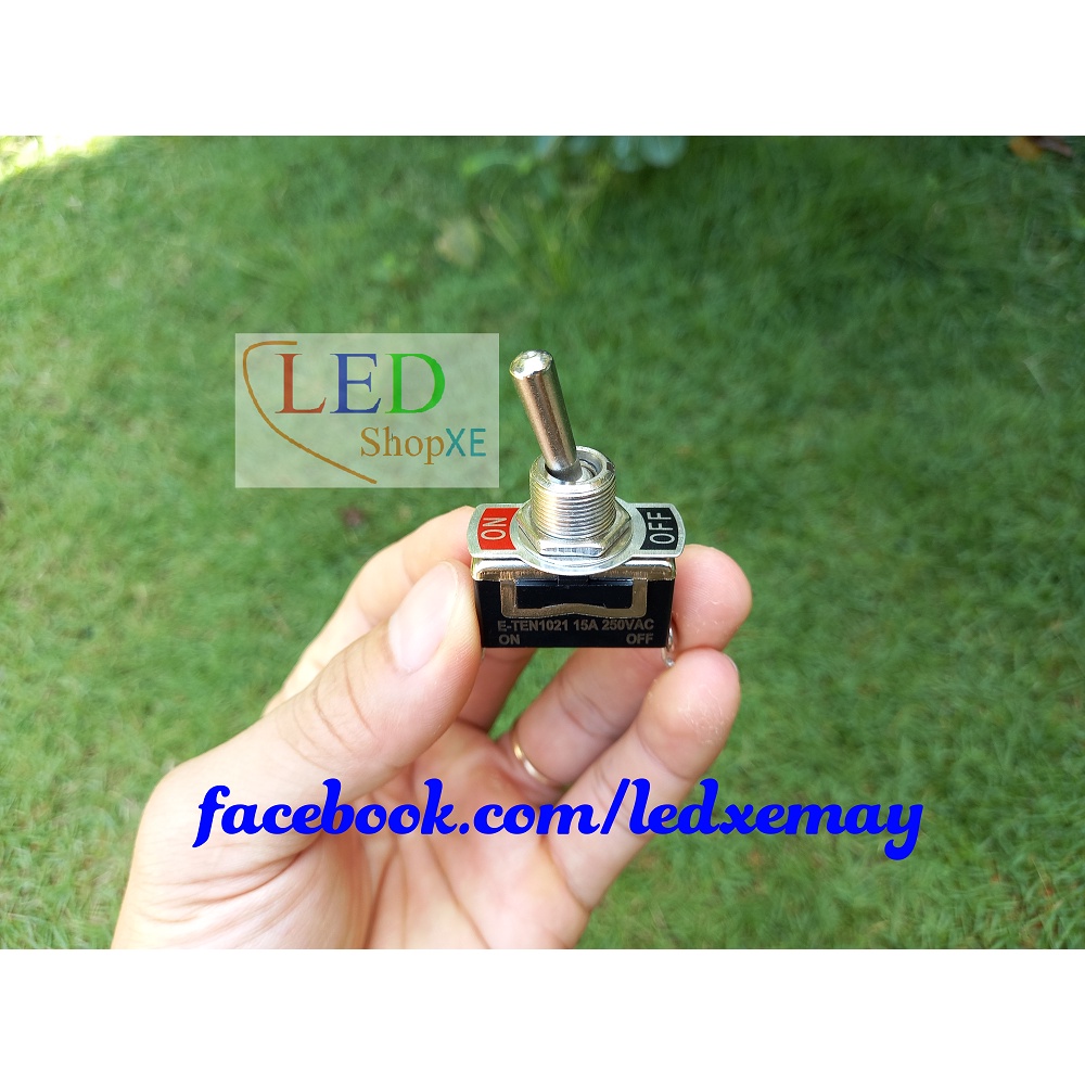 Công tắc gạt On/OFF 15A