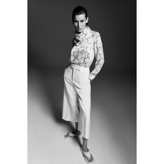 Áo satin hoạ tiết ZARA AUTH size M