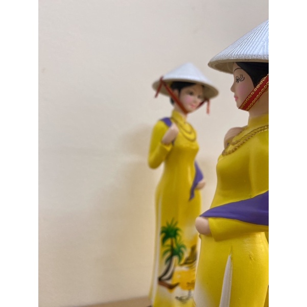 Tượng cô gái Miss viet status đội nón lá Việt Nam - quà tặng lưu niệm trang trí decor ý nghĩa Việt Nam