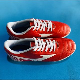 GIÀY ĐÁ BANH MIZUNO TRẺ EM