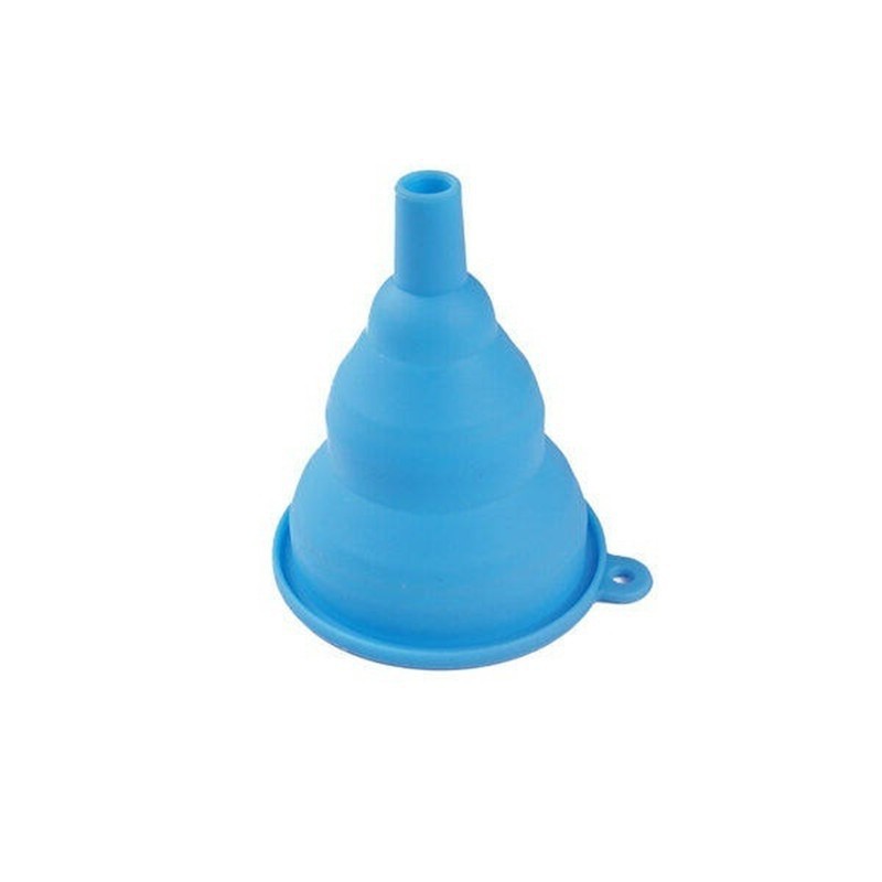 Phễu silicone dùng rót dầu có thể xếp gọn tiện lợi
