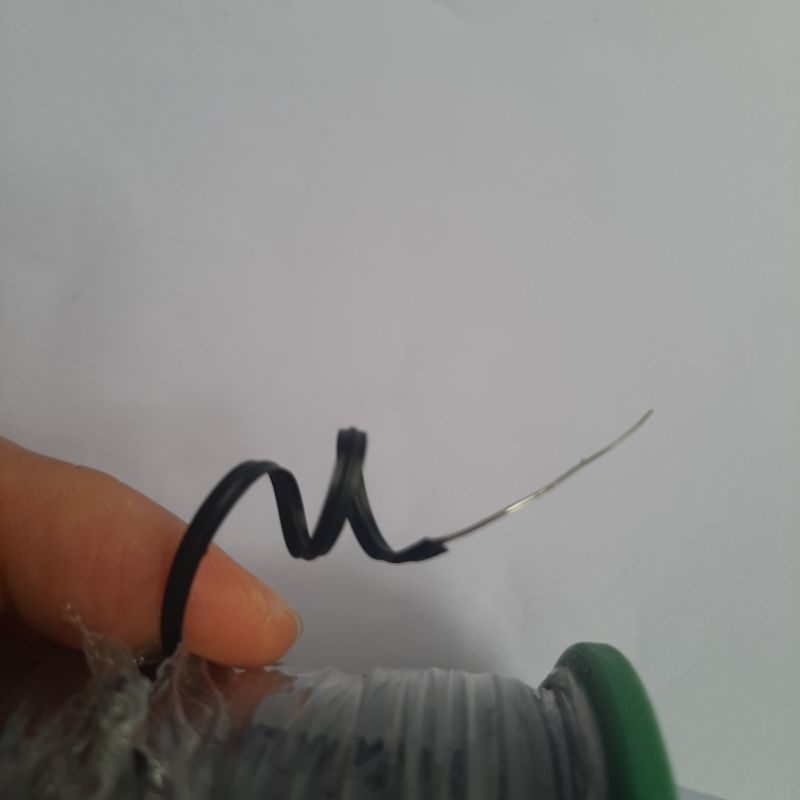 Dây kẽm bọc nhựa lõi 0.7mm, cả vỏ 2mm, dài 70m
