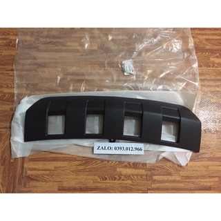 Ốp cản dưới chevrolet captiva