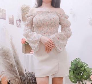 Chân váy ngắn - ẢNH SHOP TỰ CHỤP