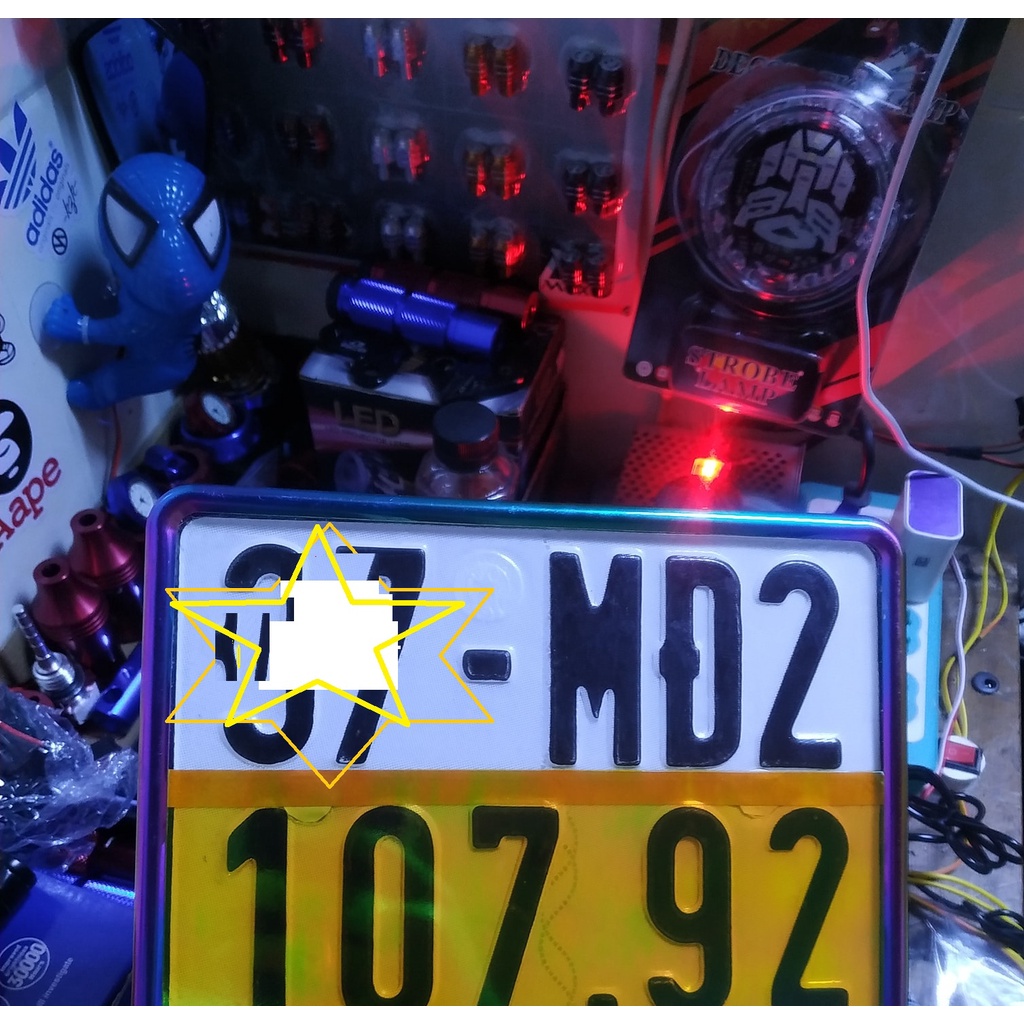 Dán Biển số màu ánh titan trong suốt