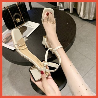 Sandal quai trong mẫu mới