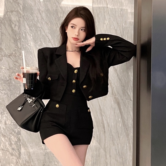 Bộ Áo Liền Quần Màu Đen Cổ Đứng + Quần Short Ôm Dáng Phong Cách Pháp Thời Trang Cho Nữ