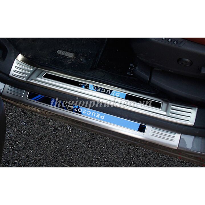Bộ Ốp bậc, Nẹp bước chân Peugeot 3008 –  INOX( hàng cao cấp)