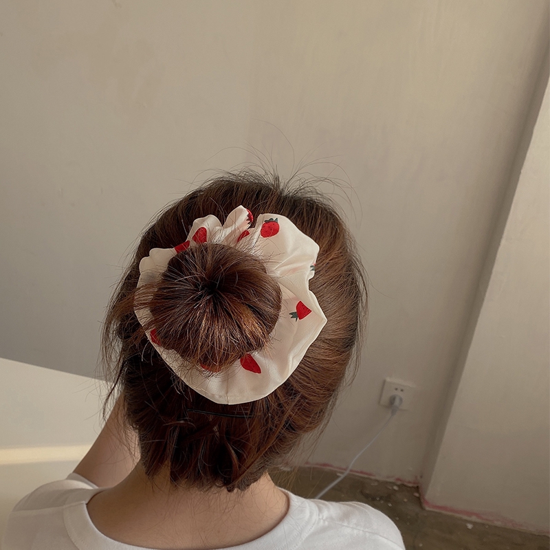 Dây thun cột tóc Scrunchies hình quả dâu tay phong cách hàn dành cho nữ