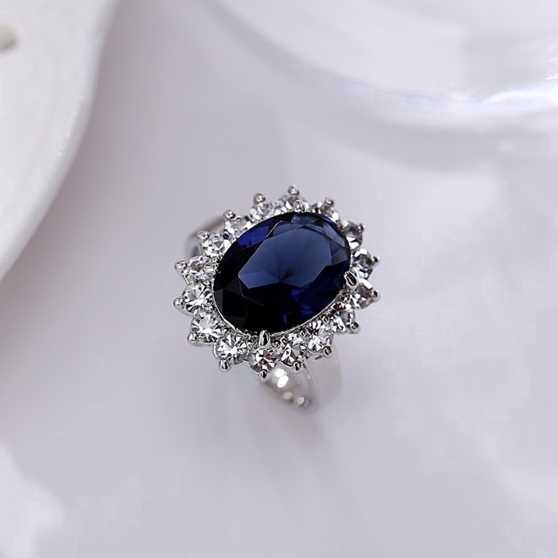 Beautiful elegant blue gemstone silver plated ring