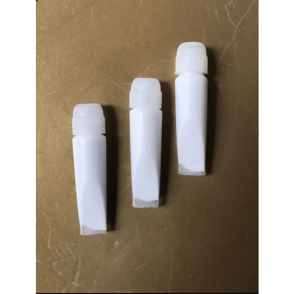 BỘ BÀN CHẢI KHÁCH SẠN