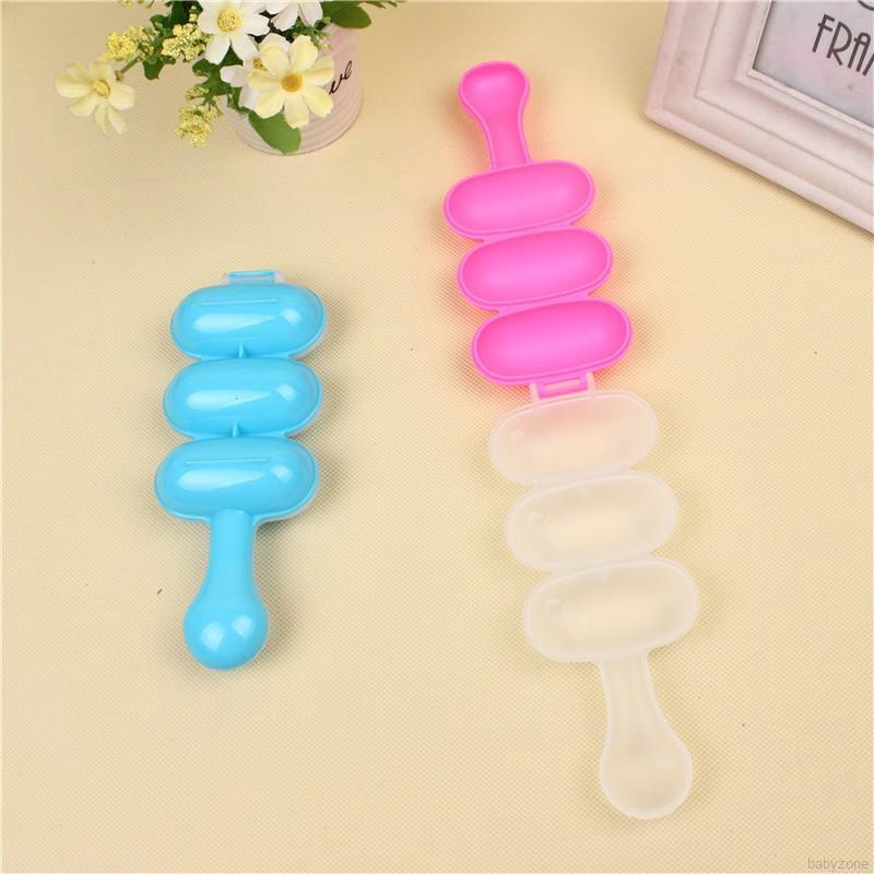 Khuôn làm cơm viên thiết kế nhỏ gọn tiện dụng