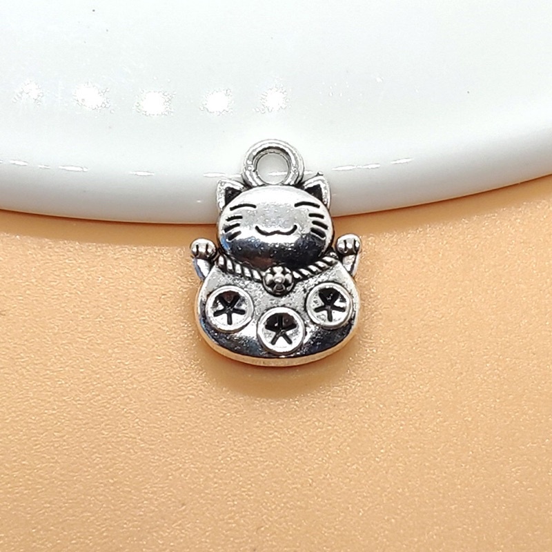 Charm treo Mèo thần tài - MH607