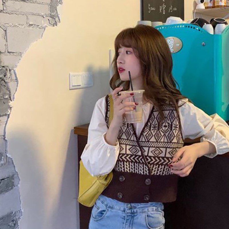 Áo sweater IELGY đơn giản màu sắc retro dệt kim gấp nếp