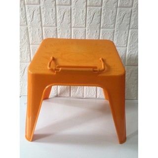 kệ ghế tụng kinh nhựa