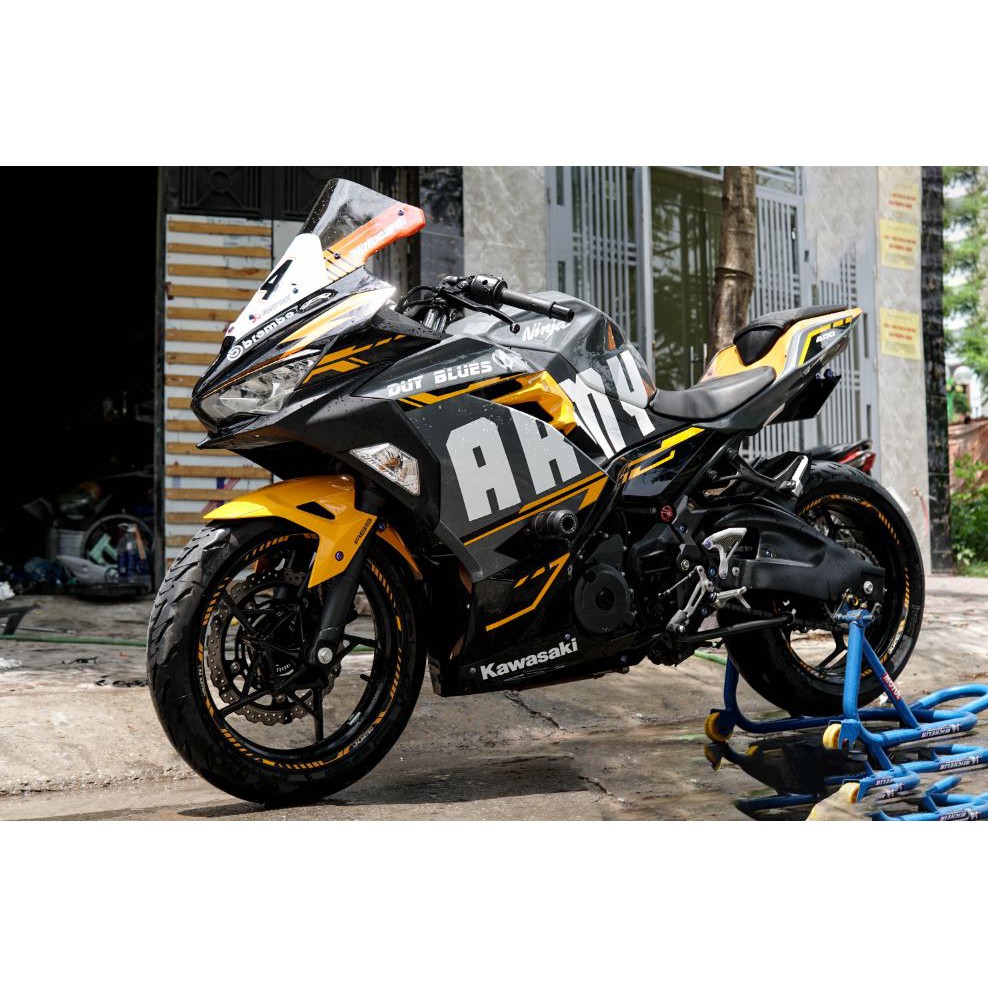 ốp đầu ninja 400 nhựa ABS + kính gió