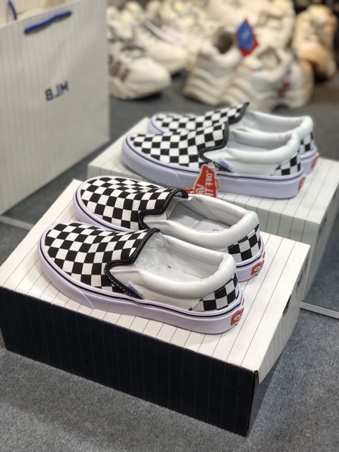 Giầy vans caro lười hàng 1:1 ( full box + free ship )