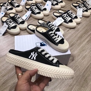 Giày sục Ny hót trend 2020 ai cũng cần phải có , quá tiện , quá dễ phối đồ