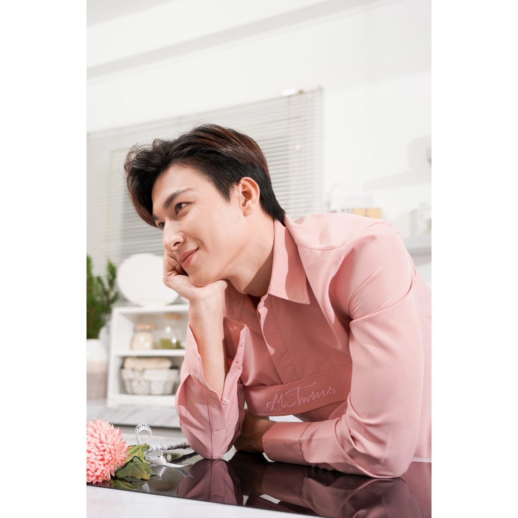 Áo Sơ Mi Nam Dài Tay Phối Túi Thêu Màu Hồng/Đen/Trắng Thương Hiệu Mr Twins