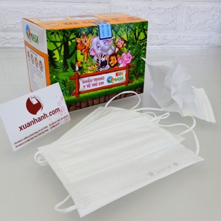 Khẩu trang y tế kháng khuẩn Qmask trẻ em 3 lớp, người lớn 4 lớp.