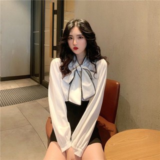 áo sơ mi lụa cổ nơ phối ren sang chảnh