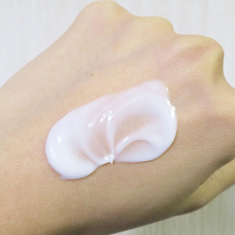 Kem Dưỡng Hatomugi Chiết Xuất Ý Dĩ Làm Sáng Da 300g Nhật Bản