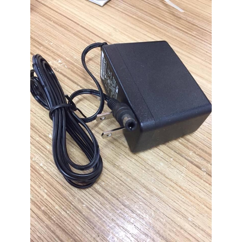 Sạc 𝐀𝐂𝐁𝐄𝐋 12V - 2A