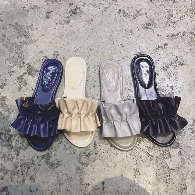 Dép sensini Thái