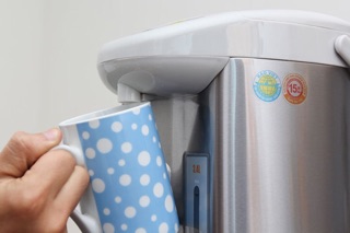 Bình thủy điện Comet CM 3217
