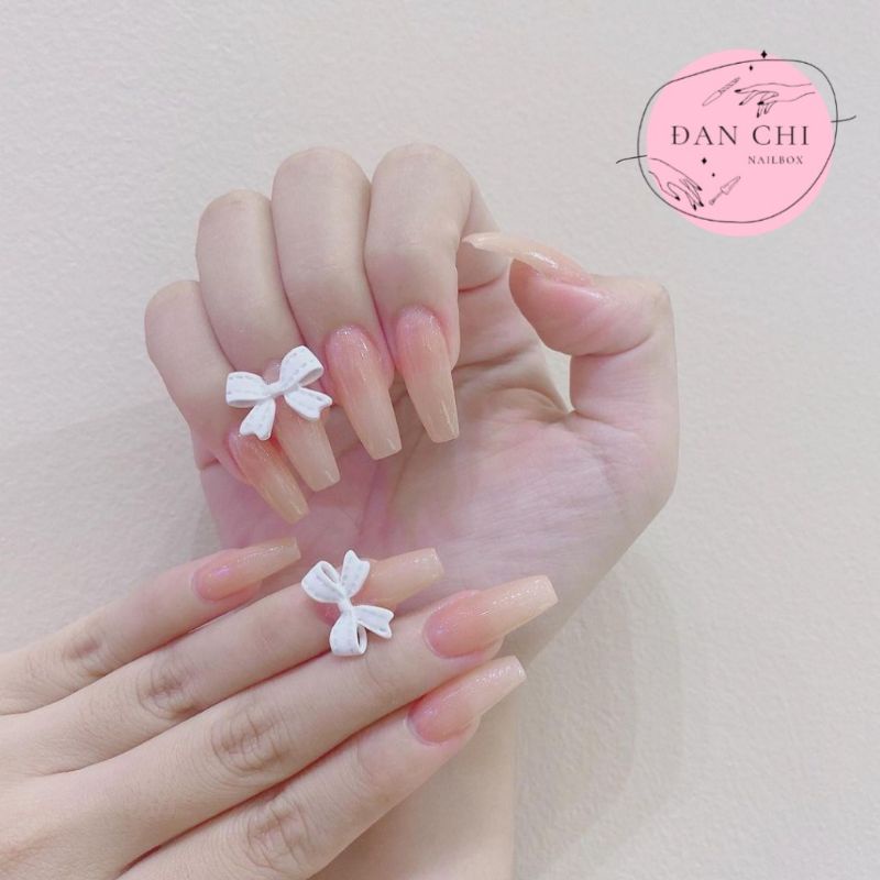 NailBox móng úp thiết kế sẵn Mẫu Thạch Charm Nơ Trắng