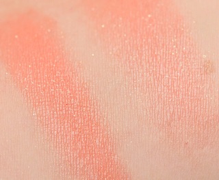 Phấn má Colourpop