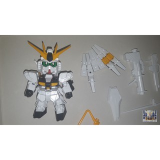 Mô hình lắp ráp SD Nu Gundam Bandai (đã ráp) 2nd
